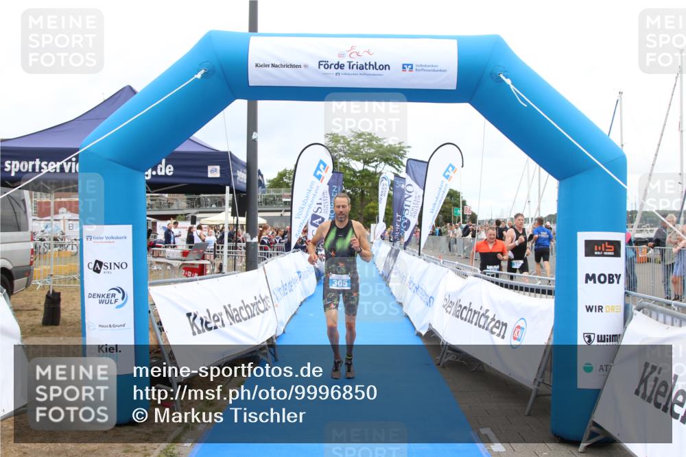 16.08.2026 - KN Förde Triathlon 2026 Markus Tischler http://msf.ph/oto/9996850 16.08.2026 12:00:50 Ziel 305, 305 meine-sportfotos.de