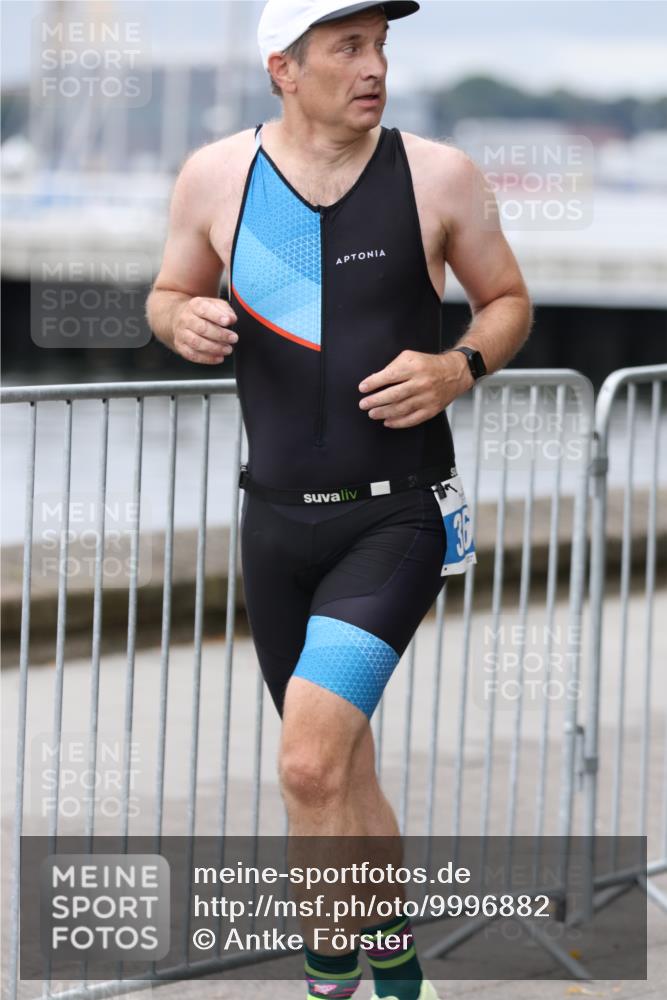 16.08.2026 - KN Förde Triathlon 2026 Antke Förster http://msf.ph/oto/9996882 16.08.2026 12:00:04 Laufen  meine-sportfotos.de