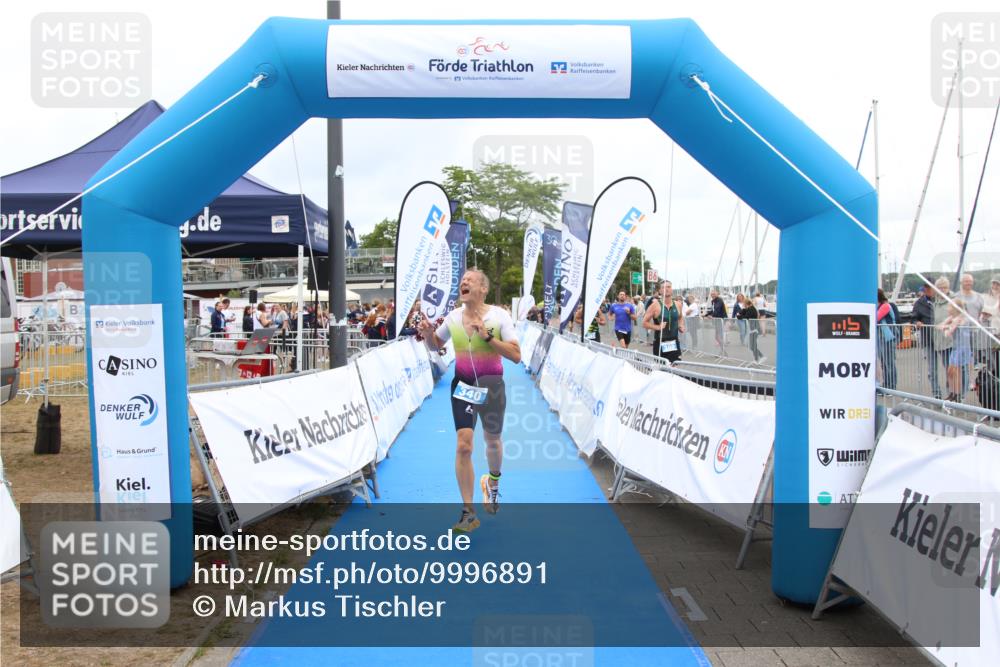 16.08.2026 - KN Förde Triathlon 2026 Markus Tischler http://msf.ph/oto/9996891 16.08.2026 12:00:59 Ziel 340, 340 meine-sportfotos.de