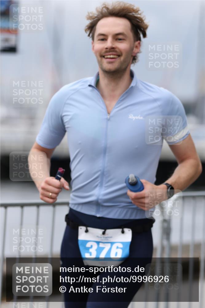 16.08.2026 - KN Förde Triathlon 2026 Antke Förster http://msf.ph/oto/9996926 16.08.2026 12:01:10 Laufen  meine-sportfotos.de