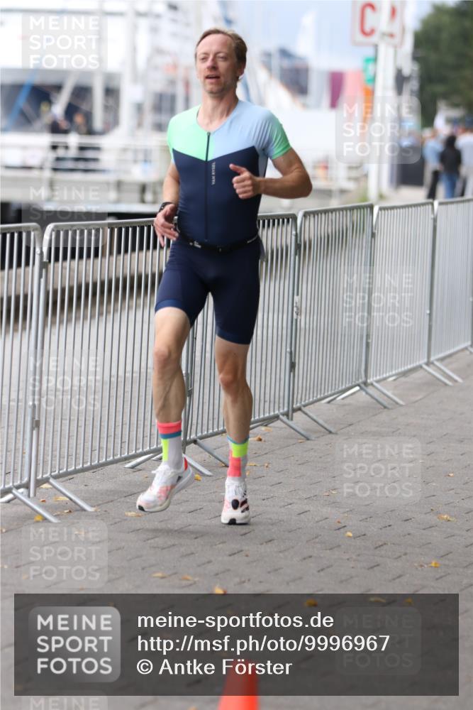 16.08.2026 - KN Förde Triathlon 2026 Antke Förster http://msf.ph/oto/9996967 16.08.2026 12:02:24 Laufen  meine-sportfotos.de