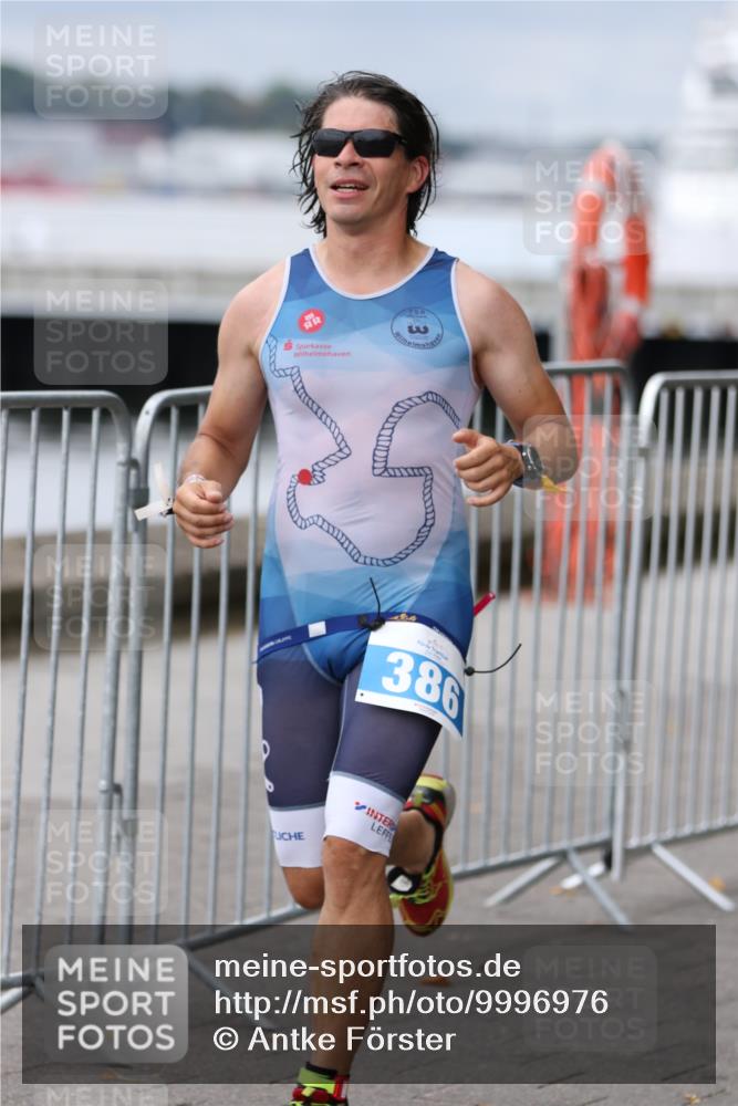 16.08.2026 - KN Förde Triathlon 2026 Antke Förster http://msf.ph/oto/9996976 16.08.2026 12:02:30 Laufen  meine-sportfotos.de