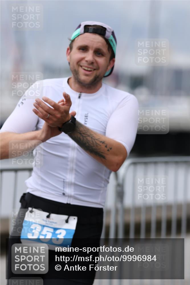 16.08.2026 - KN Förde Triathlon 2026 Antke Förster http://msf.ph/oto/9996984 16.08.2026 12:02:37 Laufen  meine-sportfotos.de