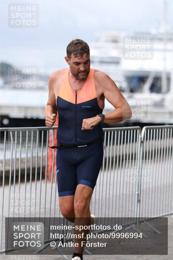 16.08.2026 - KN Förde Triathlon 2026 Antke Förster http://msf.ph/oto/9996994 16.08.2026 12:02:56 Laufen  meine-sportfotos.de