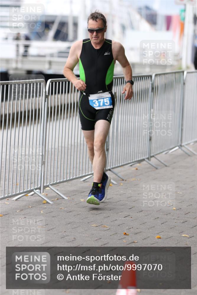16.08.2026 - KN Förde Triathlon 2026 Antke Förster http://msf.ph/oto/9997070 16.08.2026 12:04:49 Laufen  meine-sportfotos.de