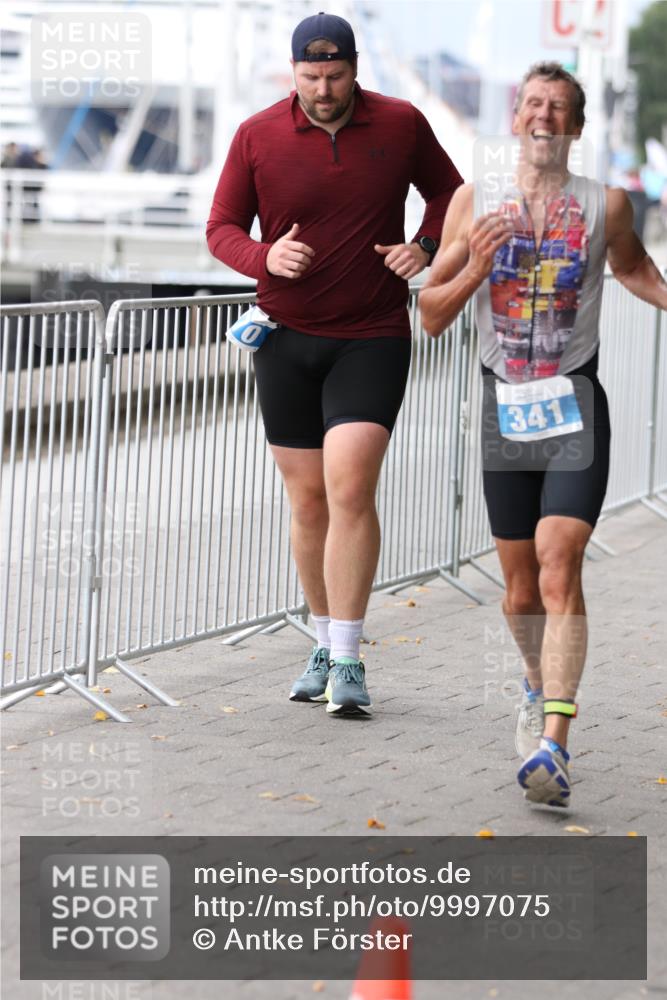 16.08.2026 - KN Förde Triathlon 2026 Antke Förster http://msf.ph/oto/9997075 16.08.2026 12:04:58 Laufen  meine-sportfotos.de
