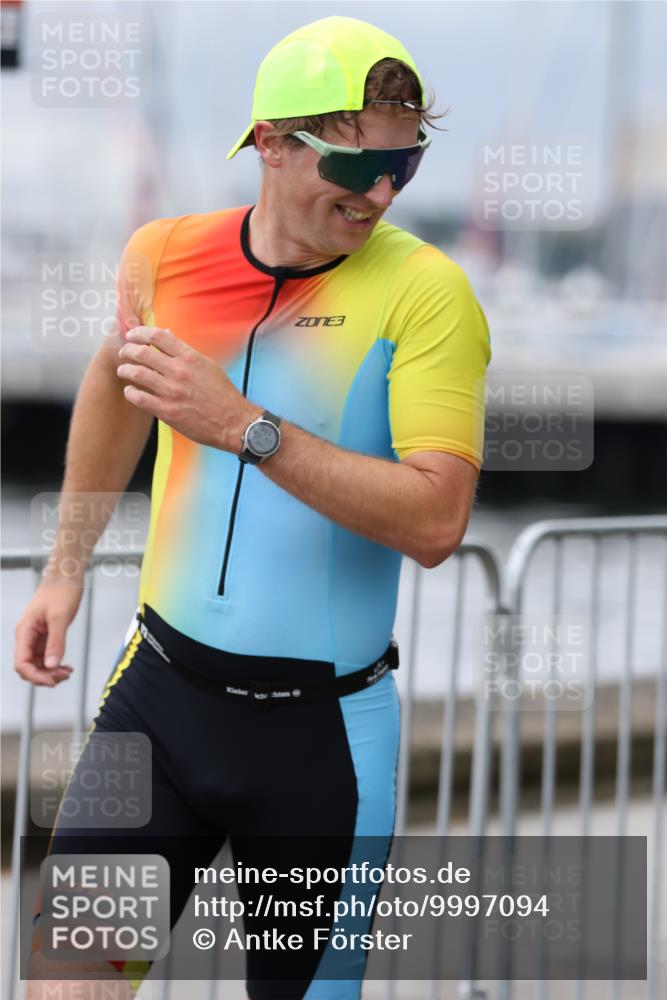 16.08.2026 - KN Förde Triathlon 2026 Antke Förster http://msf.ph/oto/9997094 16.08.2026 12:05:19 Laufen  meine-sportfotos.de