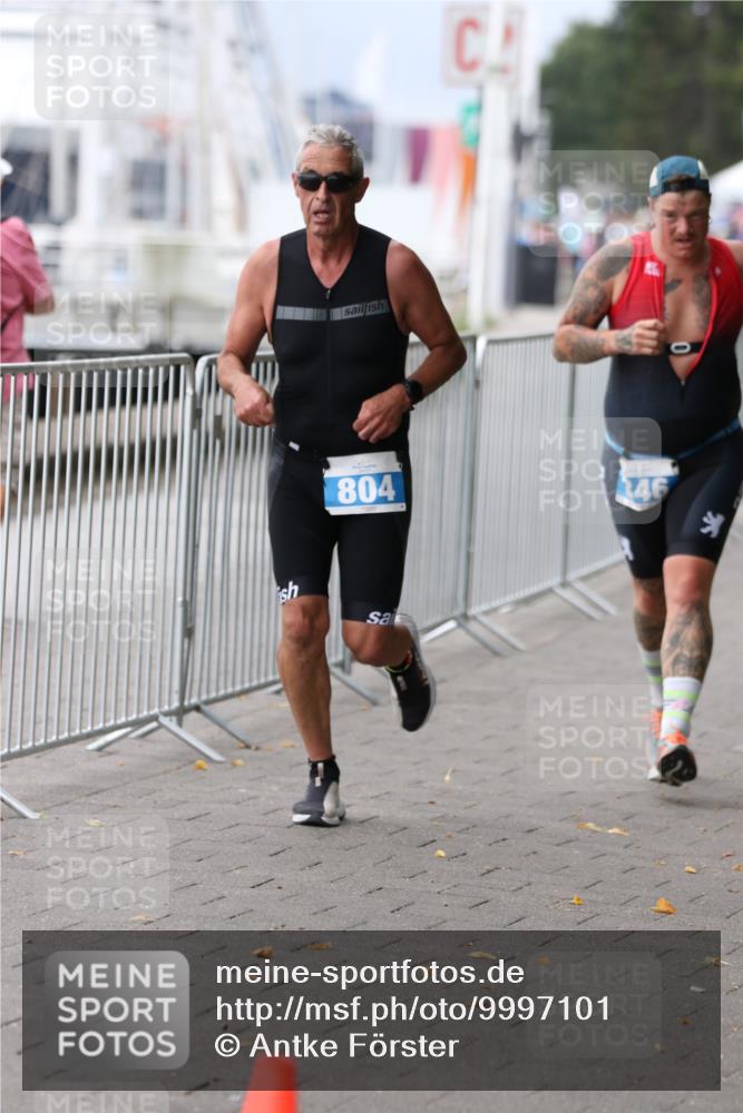 16.08.2026 - KN Förde Triathlon 2026 Antke Förster http://msf.ph/oto/9997101 16.08.2026 12:05:31 Laufen  meine-sportfotos.de