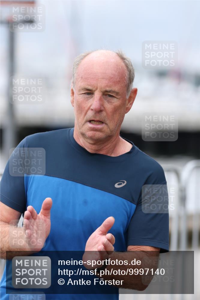 16.08.2026 - KN Förde Triathlon 2026 Antke Förster http://msf.ph/oto/9997140 16.08.2026 12:06:15 Laufen  meine-sportfotos.de