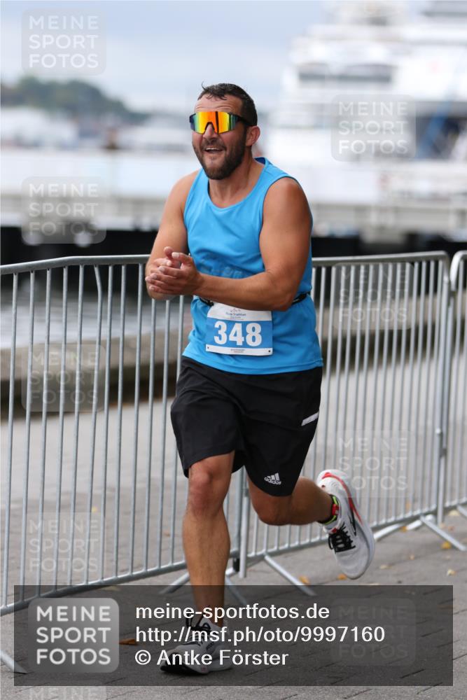 16.08.2026 - KN Förde Triathlon 2026 Antke Förster http://msf.ph/oto/9997160 16.08.2026 12:06:40 Laufen  meine-sportfotos.de