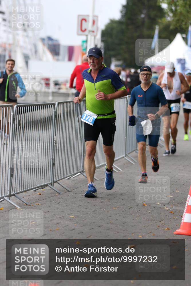 16.08.2026 - KN Förde Triathlon 2026 Antke Förster http://msf.ph/oto/9997232 16.08.2026 12:08:00 Laufen  meine-sportfotos.de