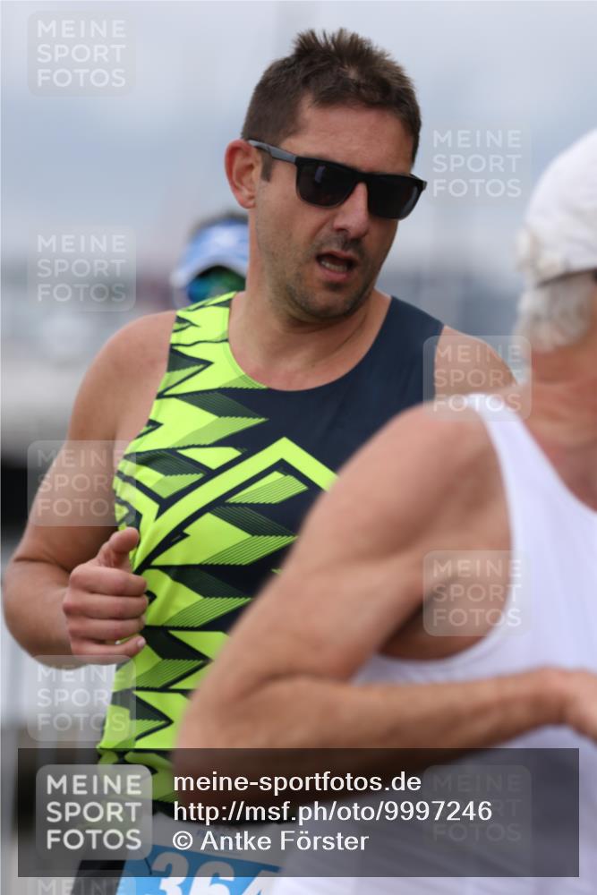 16.08.2026 - KN Förde Triathlon 2026 Antke Förster http://msf.ph/oto/9997246 16.08.2026 12:08:11 Laufen  meine-sportfotos.de