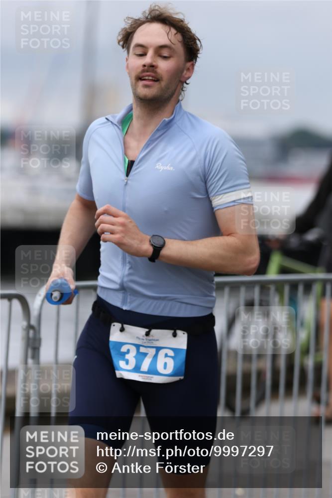 16.08.2026 - KN Förde Triathlon 2026 Antke Förster http://msf.ph/oto/9997297 16.08.2026 12:09:15 Laufen  meine-sportfotos.de