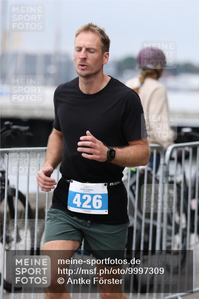16.08.2026 - KN Förde Triathlon 2026 Antke Förster http://msf.ph/oto/9997309 16.08.2026 12:09:38 Laufen  meine-sportfotos.de
