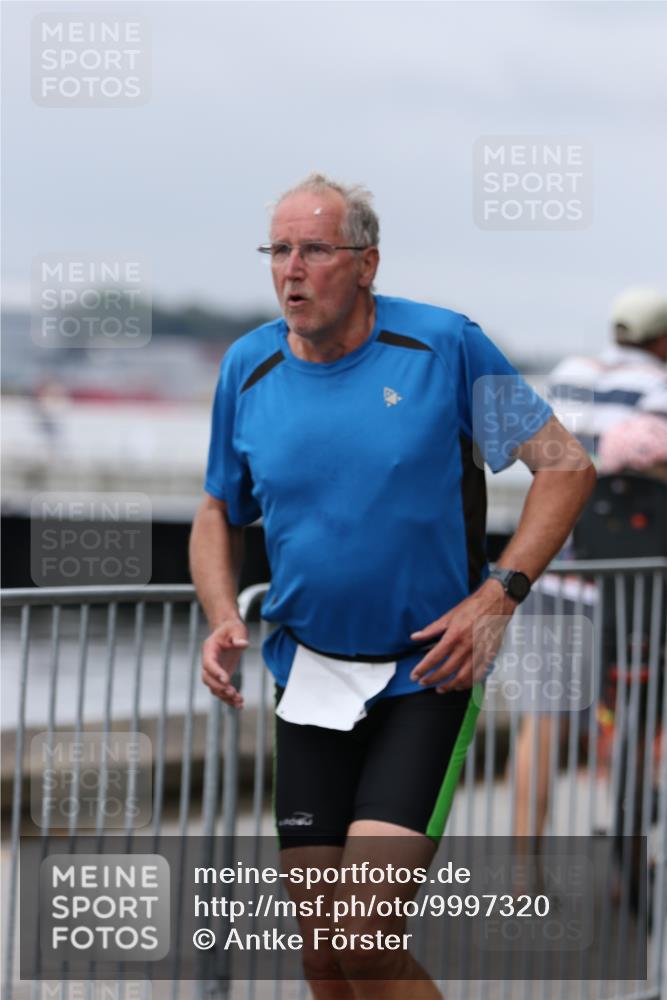 16.08.2026 - KN Förde Triathlon 2026 Antke Förster http://msf.ph/oto/9997320 16.08.2026 12:09:48 Laufen  meine-sportfotos.de