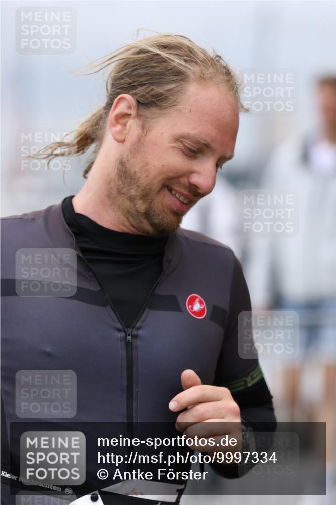 16.08.2026 - KN Förde Triathlon 2026 Antke Förster http://msf.ph/oto/9997334 16.08.2026 12:09:58 Laufen  meine-sportfotos.de