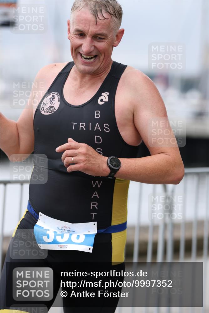 16.08.2026 - KN Förde Triathlon 2026 Antke Förster http://msf.ph/oto/9997352 16.08.2026 12:10:16 Laufen  meine-sportfotos.de