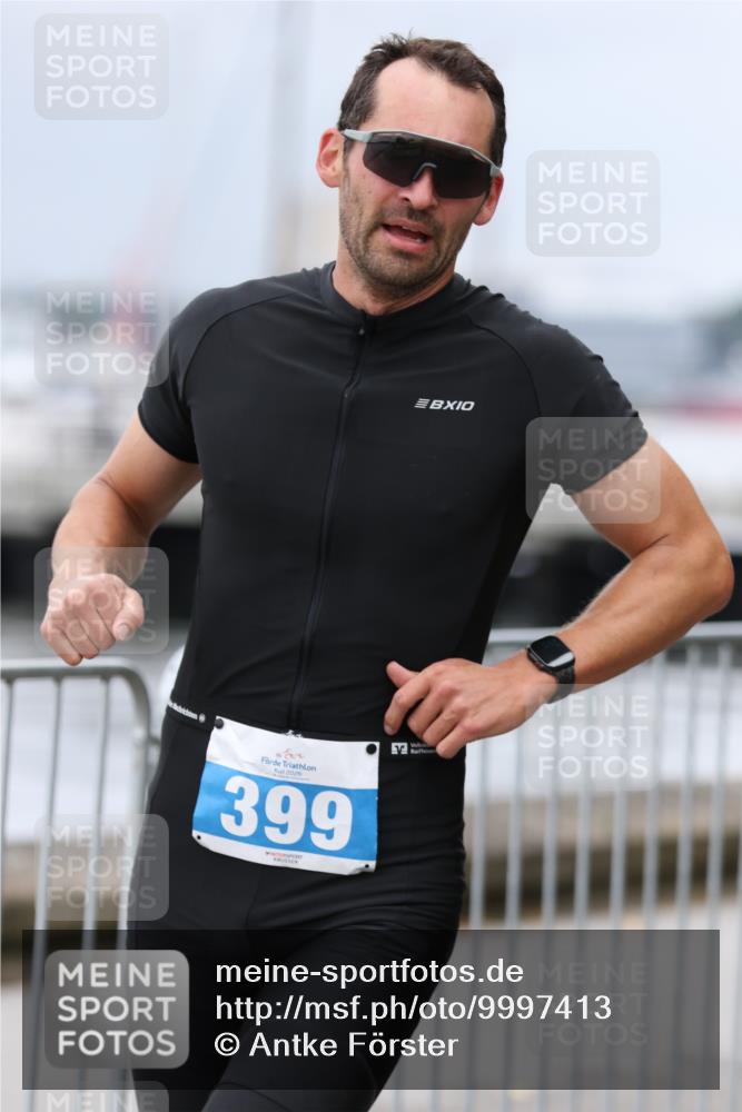 16.08.2026 - KN Förde Triathlon 2026 Antke Förster http://msf.ph/oto/9997413 16.08.2026 12:12:11 Laufen  meine-sportfotos.de