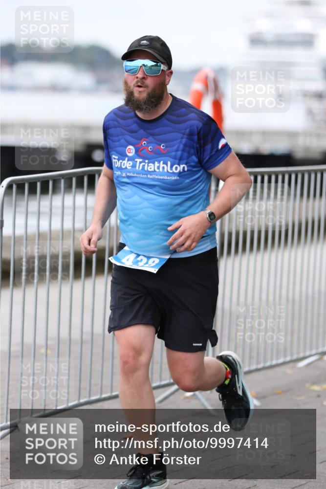 16.08.2026 - KN Förde Triathlon 2026 Antke Förster http://msf.ph/oto/9997414 16.08.2026 12:12:12 Laufen  meine-sportfotos.de