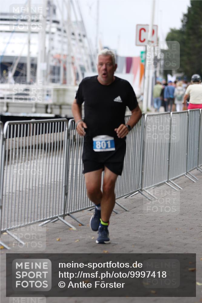 16.08.2026 - KN Förde Triathlon 2026 Antke Förster http://msf.ph/oto/9997418 16.08.2026 12:12:37 Laufen  meine-sportfotos.de