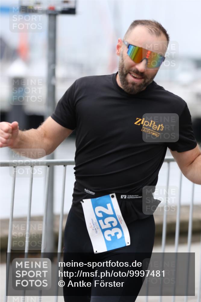 16.08.2026 - KN Förde Triathlon 2026 Antke Förster http://msf.ph/oto/9997481 16.08.2026 12:14:32 Laufen  meine-sportfotos.de