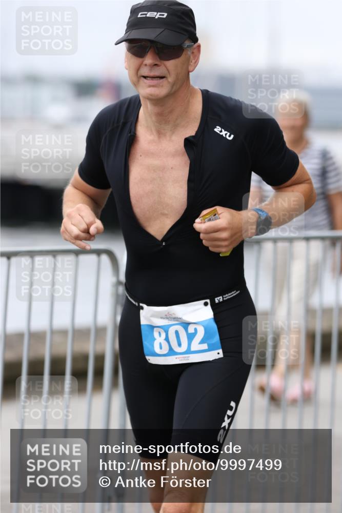 16.08.2026 - KN Förde Triathlon 2026 Antke Förster http://msf.ph/oto/9997499 16.08.2026 12:15:00 Laufen  meine-sportfotos.de