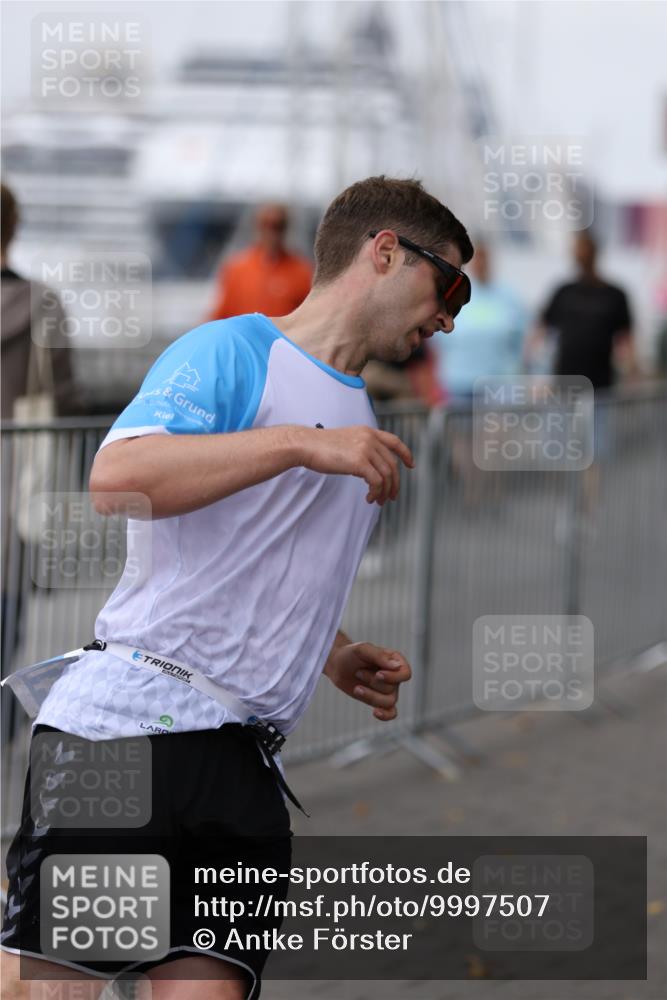 16.08.2026 - KN Förde Triathlon 2026 Antke Förster http://msf.ph/oto/9997507 16.08.2026 12:15:15 Laufen  meine-sportfotos.de