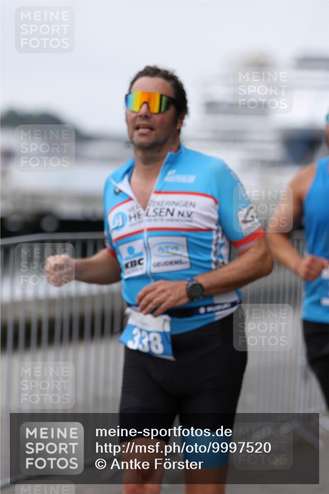 16.08.2026 - KN Förde Triathlon 2026 Antke Förster http://msf.ph/oto/9997520 16.08.2026 12:15:42 Laufen  meine-sportfotos.de