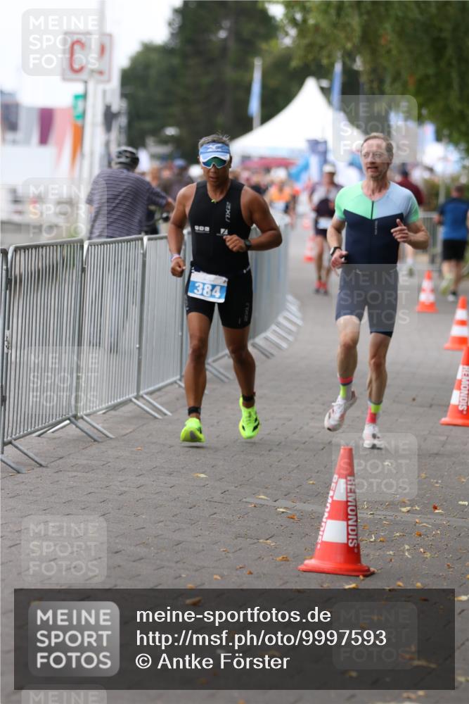 16.08.2026 - KN Förde Triathlon 2026 Antke Förster http://msf.ph/oto/9997593 16.08.2026 12:17:26 Laufen  meine-sportfotos.de