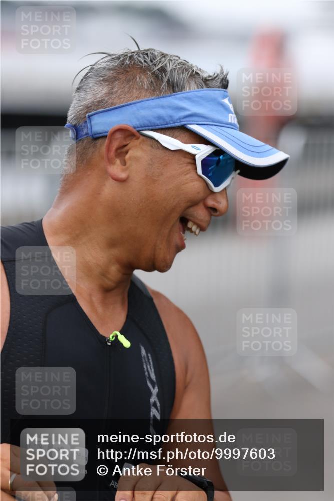 16.08.2026 - KN Förde Triathlon 2026 Antke Förster http://msf.ph/oto/9997603 16.08.2026 12:17:32 Laufen  meine-sportfotos.de