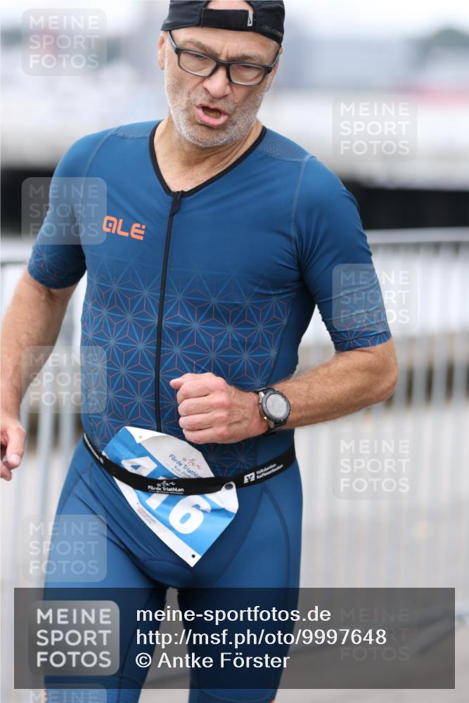 16.08.2026 - KN Förde Triathlon 2026 Antke Förster http://msf.ph/oto/9997648 16.08.2026 12:18:53 Laufen  meine-sportfotos.de