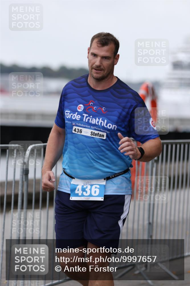 16.08.2026 - KN Förde Triathlon 2026 Antke Förster http://msf.ph/oto/9997657 16.08.2026 12:19:10 Laufen  meine-sportfotos.de