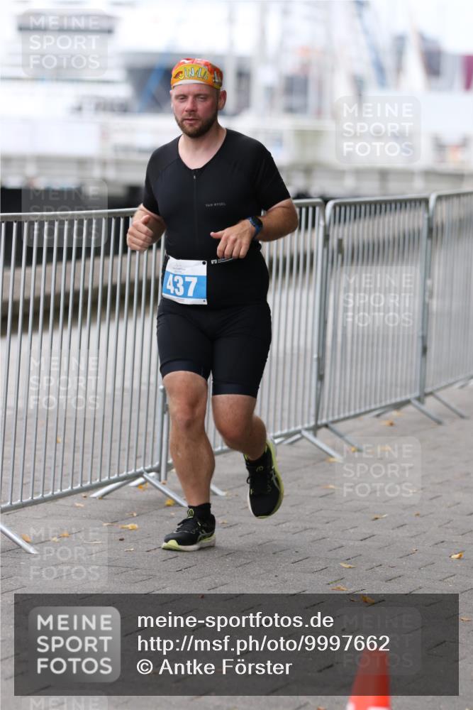 16.08.2026 - KN Förde Triathlon 2026 Antke Förster http://msf.ph/oto/9997662 16.08.2026 12:19:17 Laufen  meine-sportfotos.de