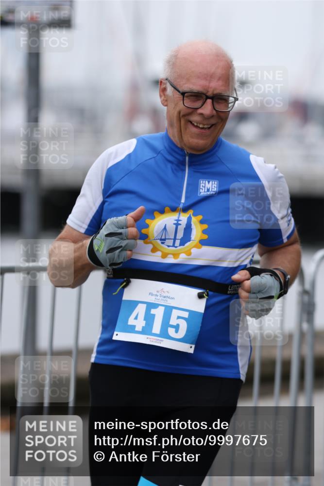 16.08.2026 - KN Förde Triathlon 2026 Antke Förster http://msf.ph/oto/9997675 16.08.2026 12:19:36 Laufen  meine-sportfotos.de