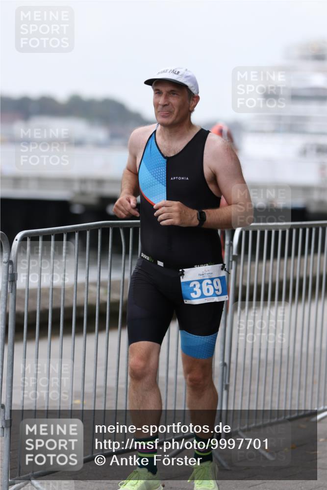 16.08.2026 - KN Förde Triathlon 2026 Antke Förster http://msf.ph/oto/9997701 16.08.2026 12:20:17 Laufen  meine-sportfotos.de