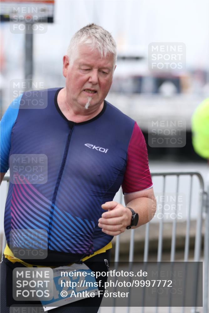 16.08.2026 - KN Förde Triathlon 2026 Antke Förster http://msf.ph/oto/9997772 16.08.2026 12:22:21 Laufen  meine-sportfotos.de