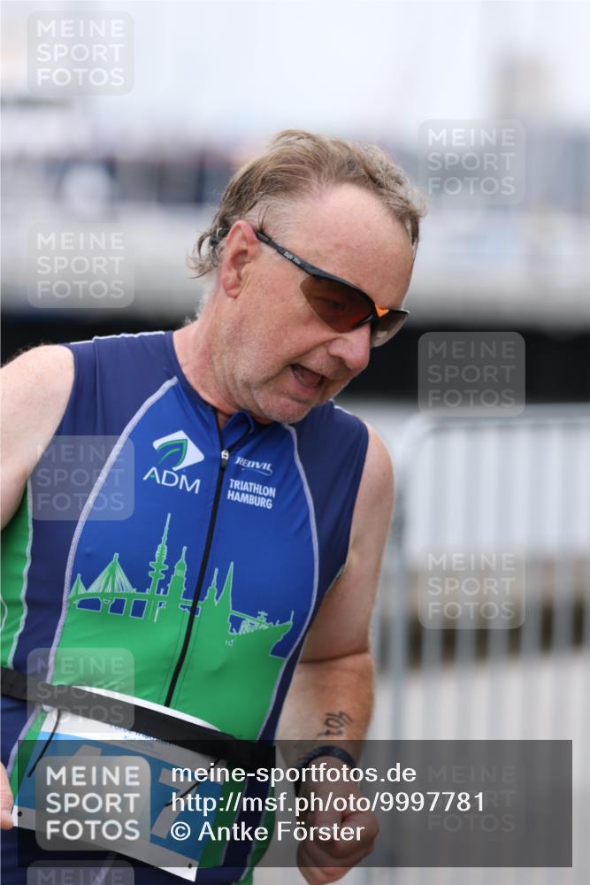 16.08.2026 - KN Förde Triathlon 2026 Antke Förster http://msf.ph/oto/9997781 16.08.2026 12:22:40 Laufen  meine-sportfotos.de