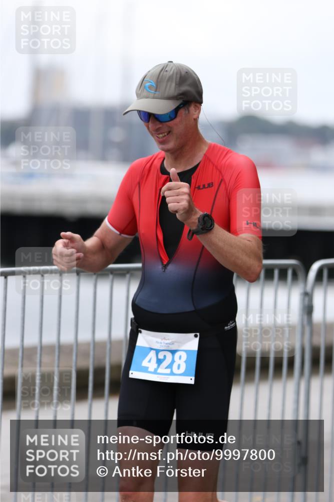 16.08.2026 - KN Förde Triathlon 2026 Antke Förster http://msf.ph/oto/9997800 16.08.2026 12:23:17 Laufen  meine-sportfotos.de