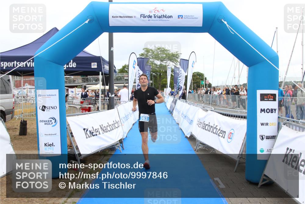 16.08.2026 - KN Förde Triathlon 2026 Markus Tischler http://msf.ph/oto/9997846 16.08.2026 12:02:28 Ziel 363, 363 meine-sportfotos.de