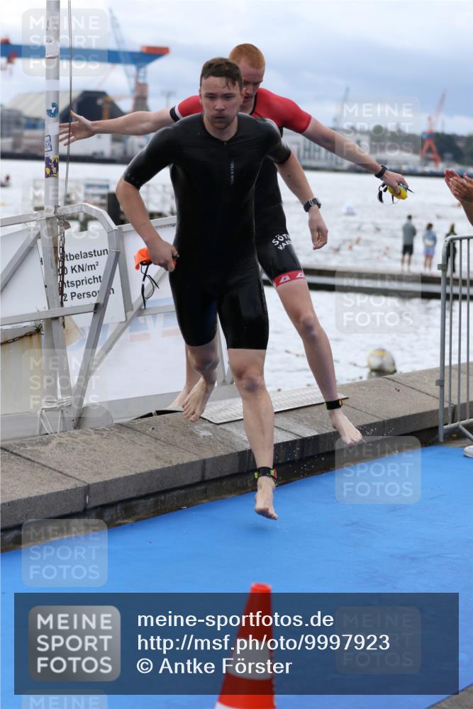 16.08.2026 - KN Förde Triathlon 2026 Antke Förster http://msf.ph/oto/9997923 16.08.2026 12:41:21 Schwimmen 506, 521, 543, 520, 523, 527, 528, 540, 543 meine-sportfotos.de