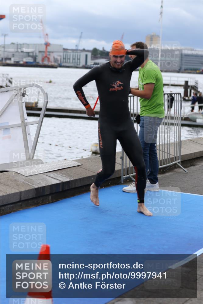 16.08.2026 - KN Förde Triathlon 2026 Antke Förster http://msf.ph/oto/9997941 16.08.2026 12:41:34 Schwimmen 506, 523, 528, 540, 543, 511, 520, 524, 527 meine-sportfotos.de