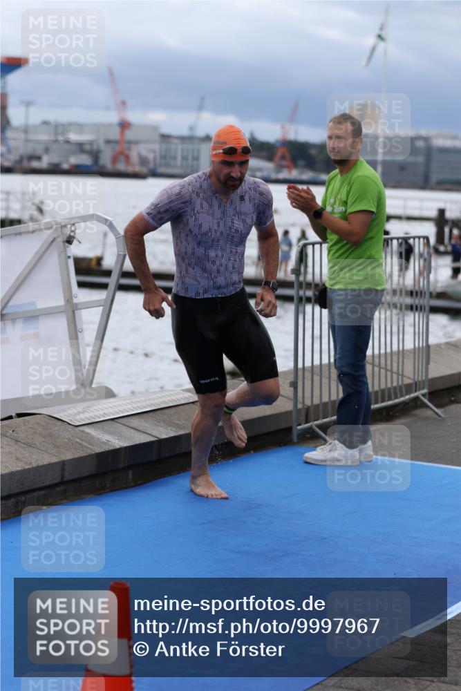 16.08.2026 - KN Förde Triathlon 2026 Antke Förster http://msf.ph/oto/9997967 16.08.2026 12:42:11 Schwimmen 511, 524, 533, 538, 542, 547, 590 meine-sportfotos.de