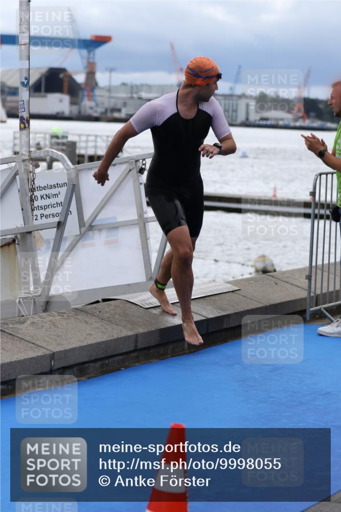 16.08.2026 - KN Förde Triathlon 2026 Antke Förster http://msf.ph/oto/9998055 16.08.2026 12:45:07 Schwimmen 546, 549, 588, 550, 559, 574 meine-sportfotos.de