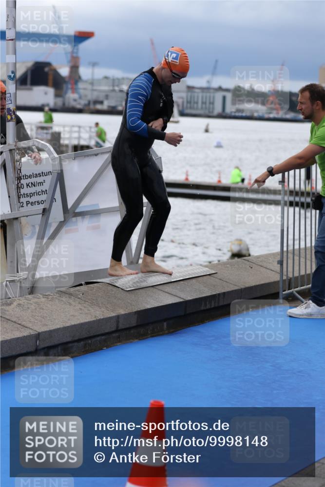 16.08.2026 - KN Förde Triathlon 2026 Antke Förster http://msf.ph/oto/9998148 16.08.2026 12:47:45 Schwimmen 567, 573, 579, 583, 705, 712, 565, 568, 572, 702, 707, 733 meine-sportfotos.de