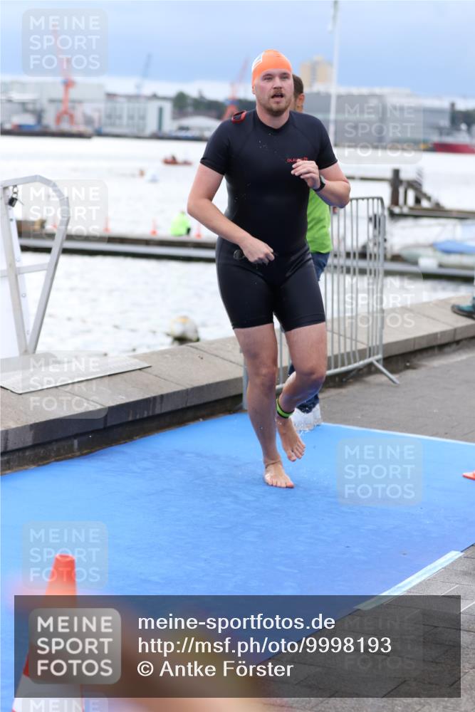 16.08.2026 - KN Förde Triathlon 2026 Antke Förster http://msf.ph/oto/9998193 16.08.2026 12:49:25 Schwimmen 576, 719, 578, 592, 597, 720 meine-sportfotos.de