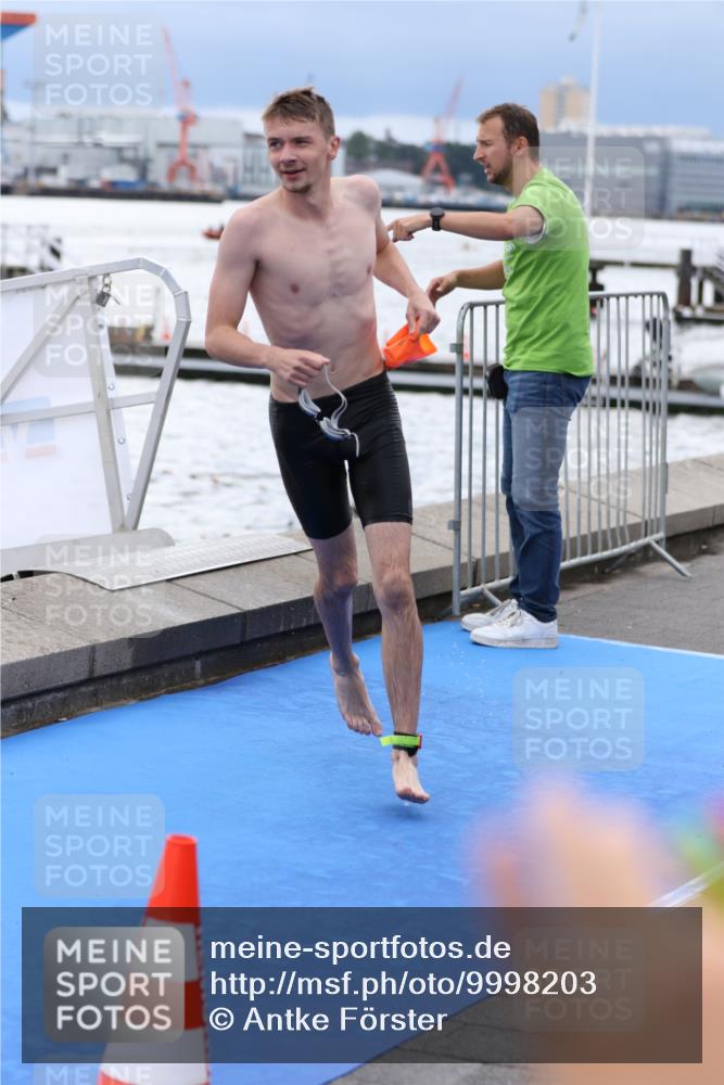 16.08.2026 - KN Förde Triathlon 2026 Antke Förster http://msf.ph/oto/9998203 16.08.2026 12:49:42 Schwimmen 576, 578, 592, 597, 578, 589, 595, 709, 711, 720 meine-sportfotos.de