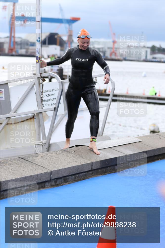 16.08.2026 - KN Förde Triathlon 2026 Antke Förster http://msf.ph/oto/9998238 16.08.2026 12:50:25 Schwimmen 589, 601, 605, 611, 704, 711, 721, 740, 596, 602, 603, 706, 714, 727 meine-sportfotos.de