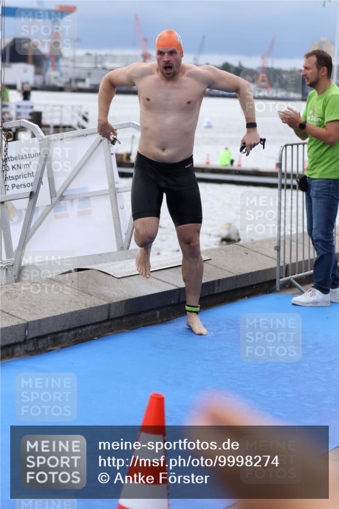 16.08.2026 - KN Förde Triathlon 2026 Antke Förster http://msf.ph/oto/9998274 16.08.2026 12:51:13 Schwimmen 599, 607, 713, 718, 723, 724, 715, 723, 725, 729 meine-sportfotos.de