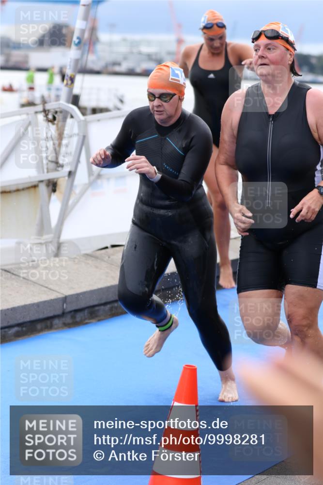 16.08.2026 - KN Förde Triathlon 2026 Antke Förster http://msf.ph/oto/9998281 16.08.2026 12:51:19 Schwimmen 713, 715, 718, 723, 724, 729, 594, 725 meine-sportfotos.de