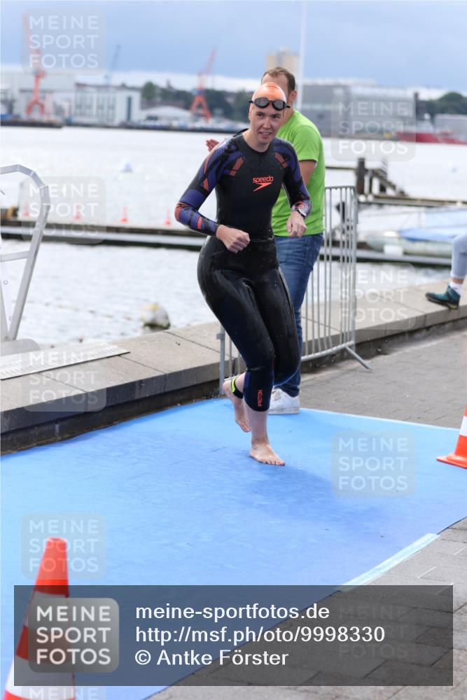 16.08.2026 - KN Förde Triathlon 2026 Antke Förster http://msf.ph/oto/9998330 16.08.2026 12:53:07 Schwimmen 577, 604, 716, 722, 735, 743, 610, 731, 743 meine-sportfotos.de